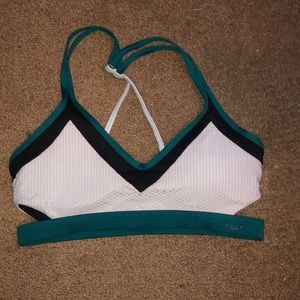 Saucony sports bra